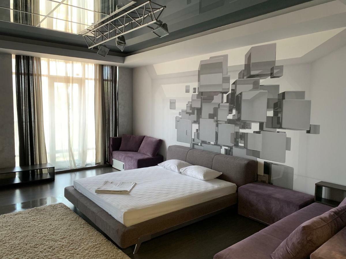 Apartments Raisy Okipnoi Kiev Luaran gambar